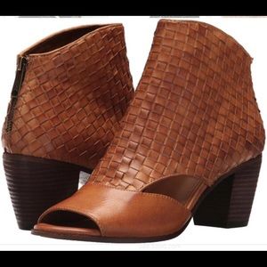 Patricia Nash - Rosetta Booties/Sandals Sz 8